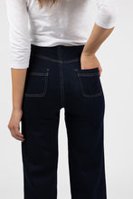 Load image into Gallery viewer, Fleetwood Jeans / Blue
