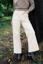 Load image into Gallery viewer, Suki Cord Pant
