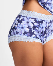 Load image into Gallery viewer, Jockey Women's Classic Parisienne Smooth Full Brief Crystalline Print
