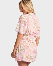 Load image into Gallery viewer, Jockey Women's Classic Parisienne Bamboo Robe - Bouquet Print
