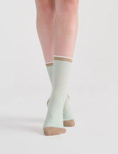 Load image into Gallery viewer, LINA FINE STRIPE CREW SOCK - GELATO
