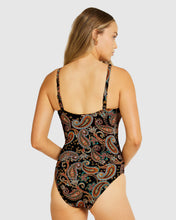 Load image into Gallery viewer, St Tropez D/E One piece / Black

