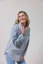 Load image into Gallery viewer, 100% Cotton Stripe Long Sleeve 2 Way Shirt Khaki
