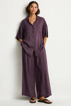Load image into Gallery viewer, Resort Essentials Surf Pant - Blackberry
