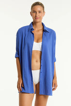 Load image into Gallery viewer, Heatwave Cover Up Shirt Blue
