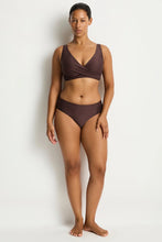 Load image into Gallery viewer, Zen Cross Front Multifit Bra - Cocoa
