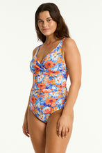 Load image into Gallery viewer, Rio Cross Front One Piece Iris (Orange)
