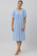 Load image into Gallery viewer, TRILOBAL NIGHTIE - CORNFLOWER
