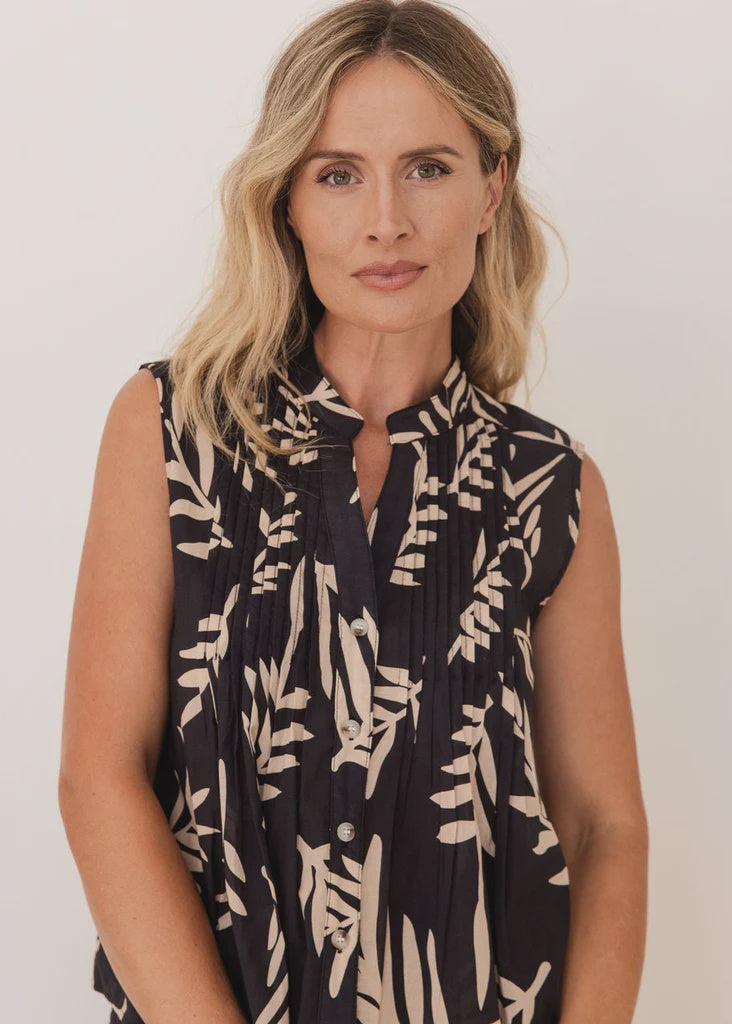 Cotton Pintuck Shirt Leaf