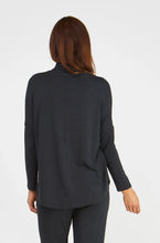 Load image into Gallery viewer, Tani Swing Turtle Neck / Graphite
