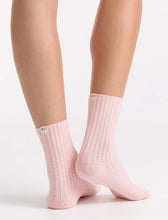 Load image into Gallery viewer, Organic Cotton Wide Rib Crew Sock - Ballet
