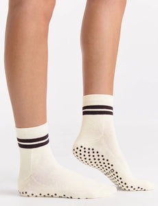 Organic Cotton Grip Crew Sock - Buttercream
