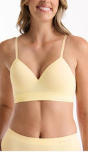 Load image into Gallery viewer, Ambra Bondi Bare Padded Longline Bra - Meringue
