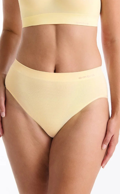 Ambra Bondi Bare Hi Cut - Meringue