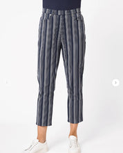 Load image into Gallery viewer, Mainie Short Length Pant - Ink
