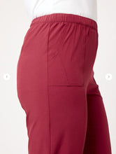 Load image into Gallery viewer, Eureka 3/4 Pant - Uluru
