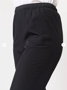 Eureka 3/4 Pant - Black