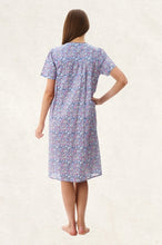 Load image into Gallery viewer, Daisy Short Sleeve Short Nightie
