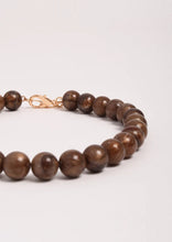Load image into Gallery viewer, Resin Ball Mid Necklace (Chocolate)
