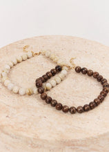 Load image into Gallery viewer, Resin Ball Mid Necklace (Chocolate)
