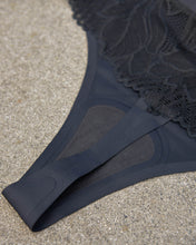 Load image into Gallery viewer, The Classic Vanishing G-String - Black

