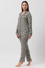 Load image into Gallery viewer, LEOPARD REVERE PJ SET BLACK - Y246L6
