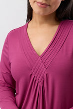 Load image into Gallery viewer, DIAMOND PLEAT NIGHTIE BORDEAUX - Y334DP
