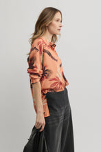 Load image into Gallery viewer, Yarra Trail Harvest Shirt
