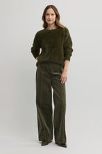 Load image into Gallery viewer, Hearth Knit Jumper Loden Green
