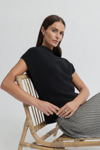 Load image into Gallery viewer, Insignia Knit Black
