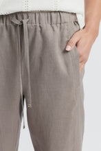 Load image into Gallery viewer, Tirari Slim Pant Earth
