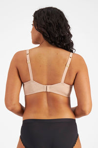 Barely There Contour Bra / Skin