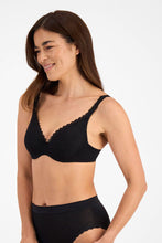 Load image into Gallery viewer, Barely There Lace Contour Bra / Black - NEW LACE
