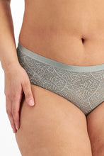 Load image into Gallery viewer, Barely There Lace Full Brief / Kyoto
