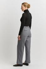 Load image into Gallery viewer, Toorallie Turtle Neck Merino / Black
