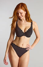 Load image into Gallery viewer, Panache Spirit Lauren Plunge Bikini Top / Black
