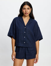 Load image into Gallery viewer, Bay Linen Shirt - Navy
