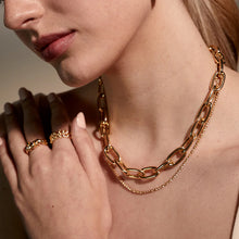 Load image into Gallery viewer, FLEUR CHAIN NECKLACE
