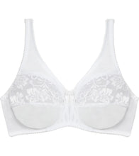 Load image into Gallery viewer, Classic Underwire Bra / White
