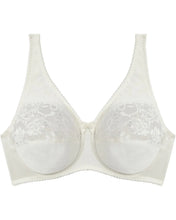 Load image into Gallery viewer, Classic Underwire Bra / Ivory
