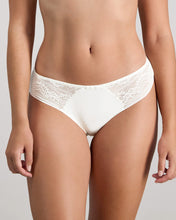 Load image into Gallery viewer, Renee Bikini White
