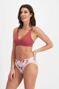 No Panty Line Promise Hi Cut / Radiant Flora