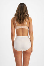 Load image into Gallery viewer, No Ride Up Lace Full Brief / Cream
