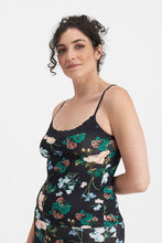 Load image into Gallery viewer, Parisienne Classic Cami / Winters Bouquet
