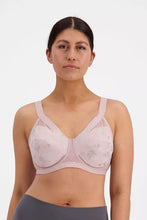 Load image into Gallery viewer, Shift Underwire Bra / Sparkle Pink
