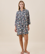 Load image into Gallery viewer, Karolina Cosy Pleat Front Nightie
