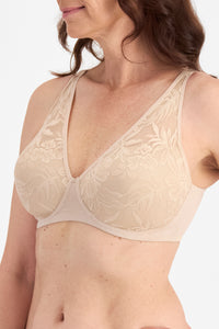 Playtex Ultralight Wirefree Lace Bra