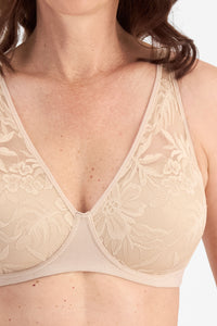 Playtex Ultralight Wirefree Lace Bra