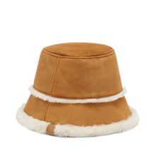 Load image into Gallery viewer, EMU Sheepskin Hat
