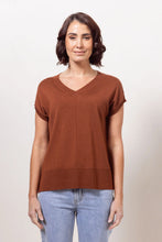 Load image into Gallery viewer, 100% Merino Cable Knit Vest - Copper
